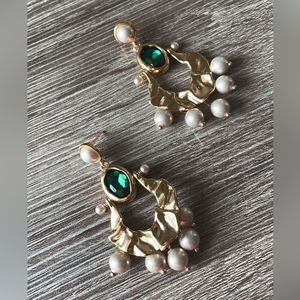 Italian vintage style earrings
